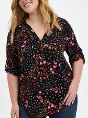 Torrid - Harper Pullover 3/4 Sleeve Blouse With Black Floral